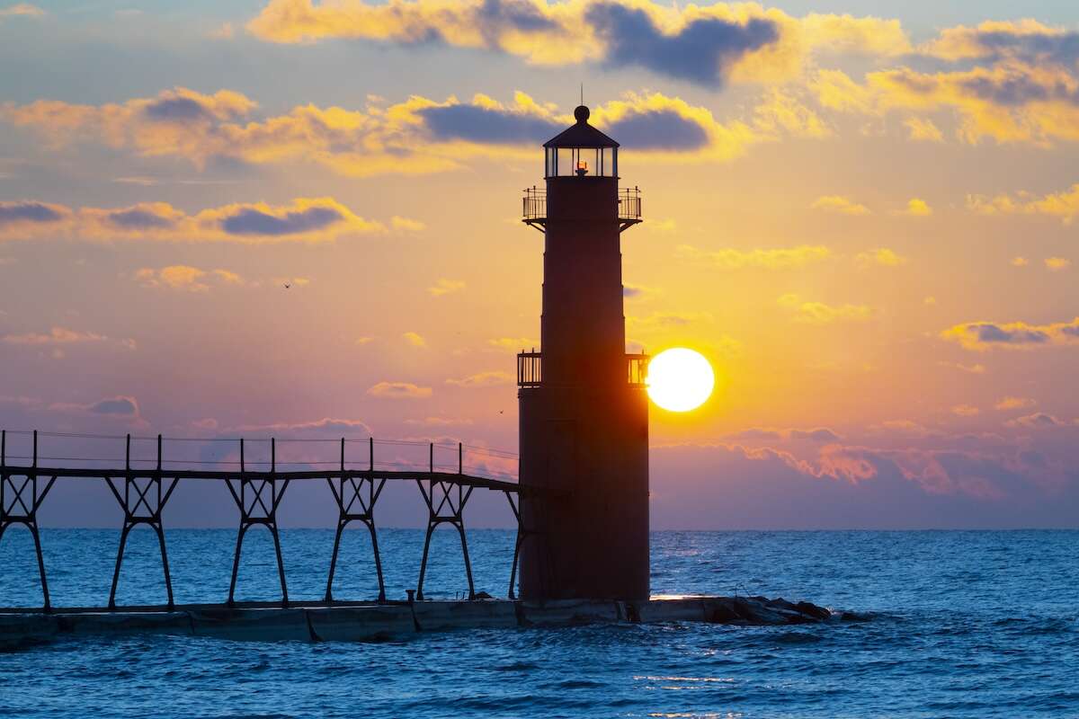 DOSSIER : Mes Trois Essentielles